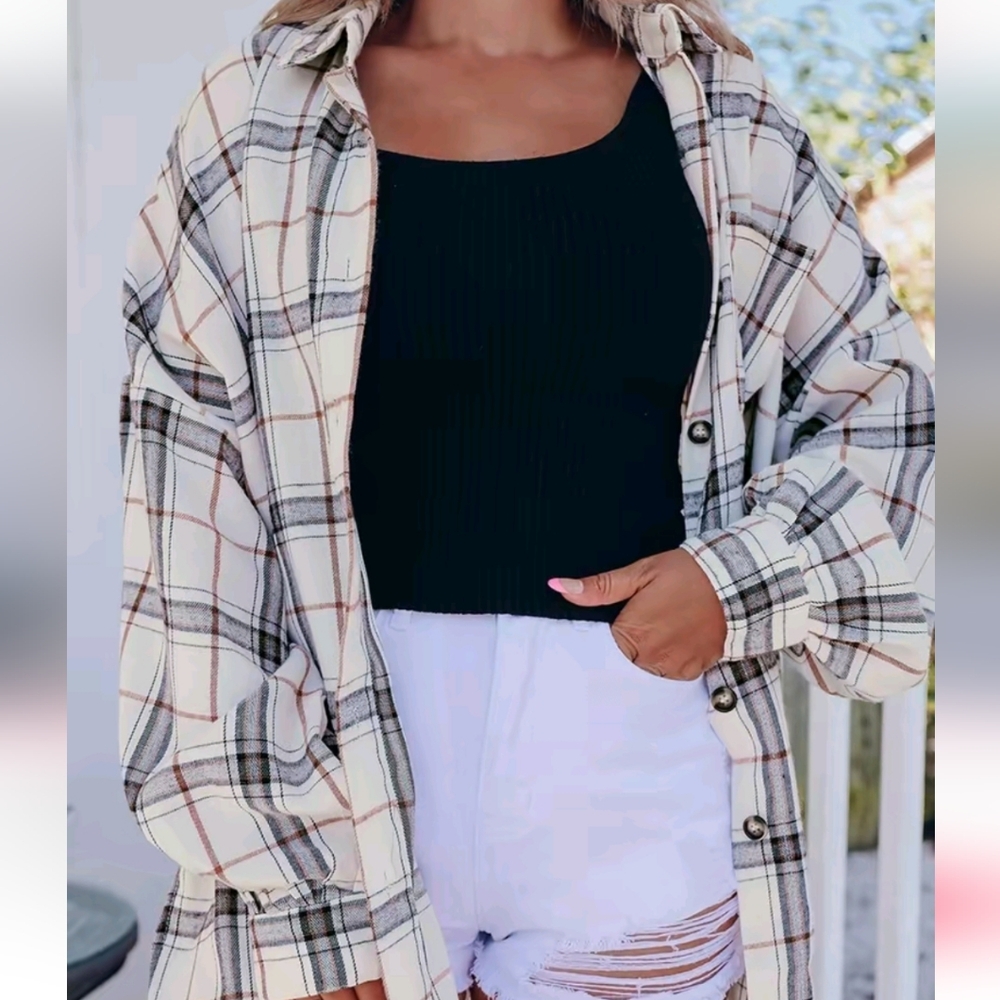 Women's Plaid Button-Up - Picture 3 of 4